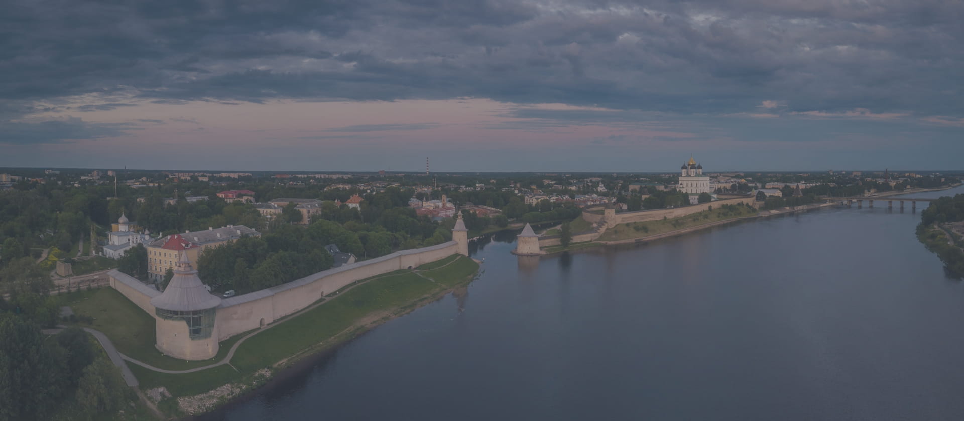 СПБ: Путёвые заметки на «Ласточке» (4 дня) весна/лето