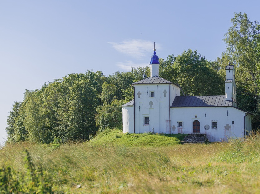 СПБ: Краткий справочник Пскова на «Ласточке» (2 дня) весна/лето СПБ: Краткий справочник Пскова на «Ласточке» (2 дня) весна/лето